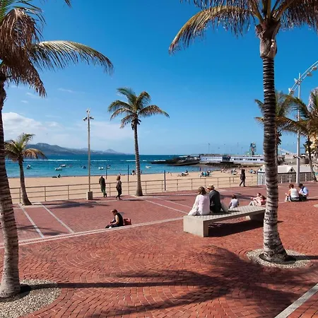 Emilia - Las Canteras * Las Palmas de Gran Canaria